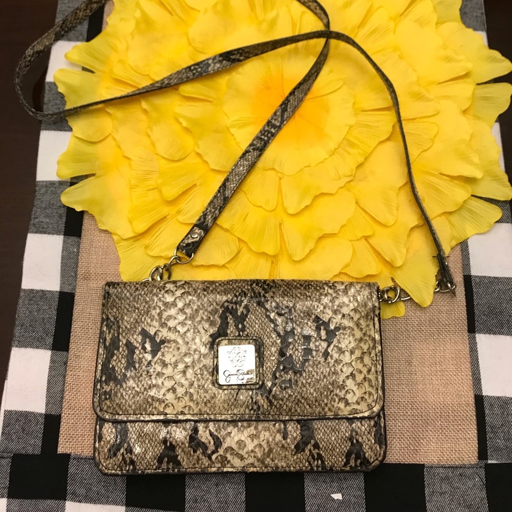 mimi purse,